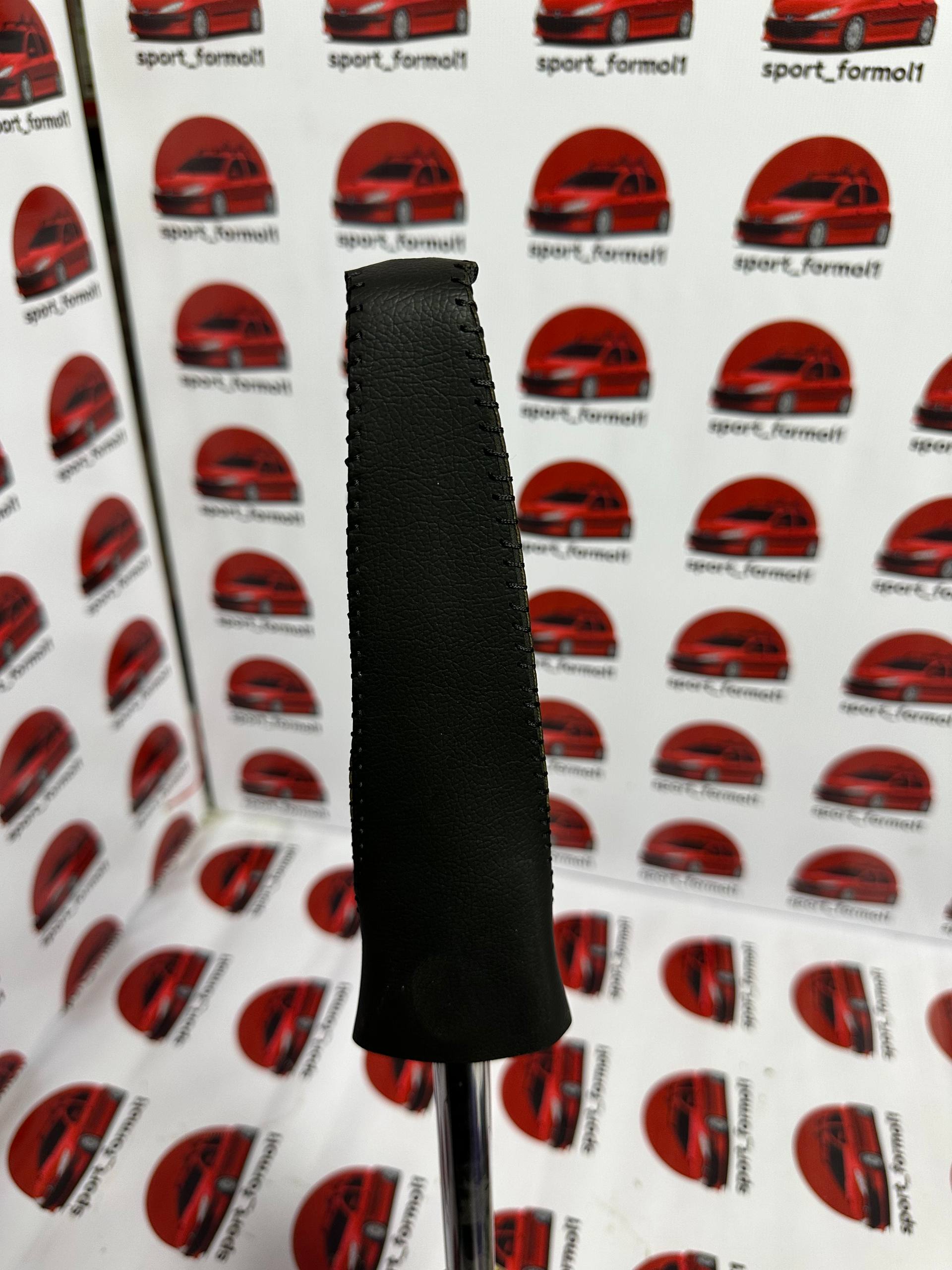 photo_4_2025-12-14_12-51-45 کاور چرمی ترمز دستی پژو – مناسب پژو ۲۰۶، ۲۰۷ و رانا - Image 1